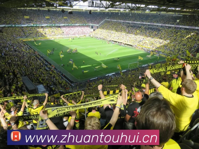 美国国家队公布新款球衣设计备战世界杯预选赛